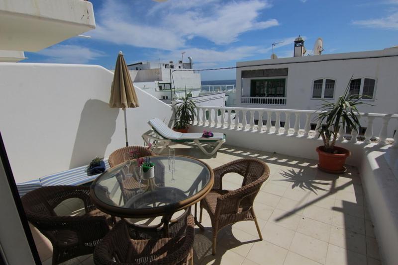 Apartamentos Los Dragos プエルト・デル・カルメン エクステリア 写真