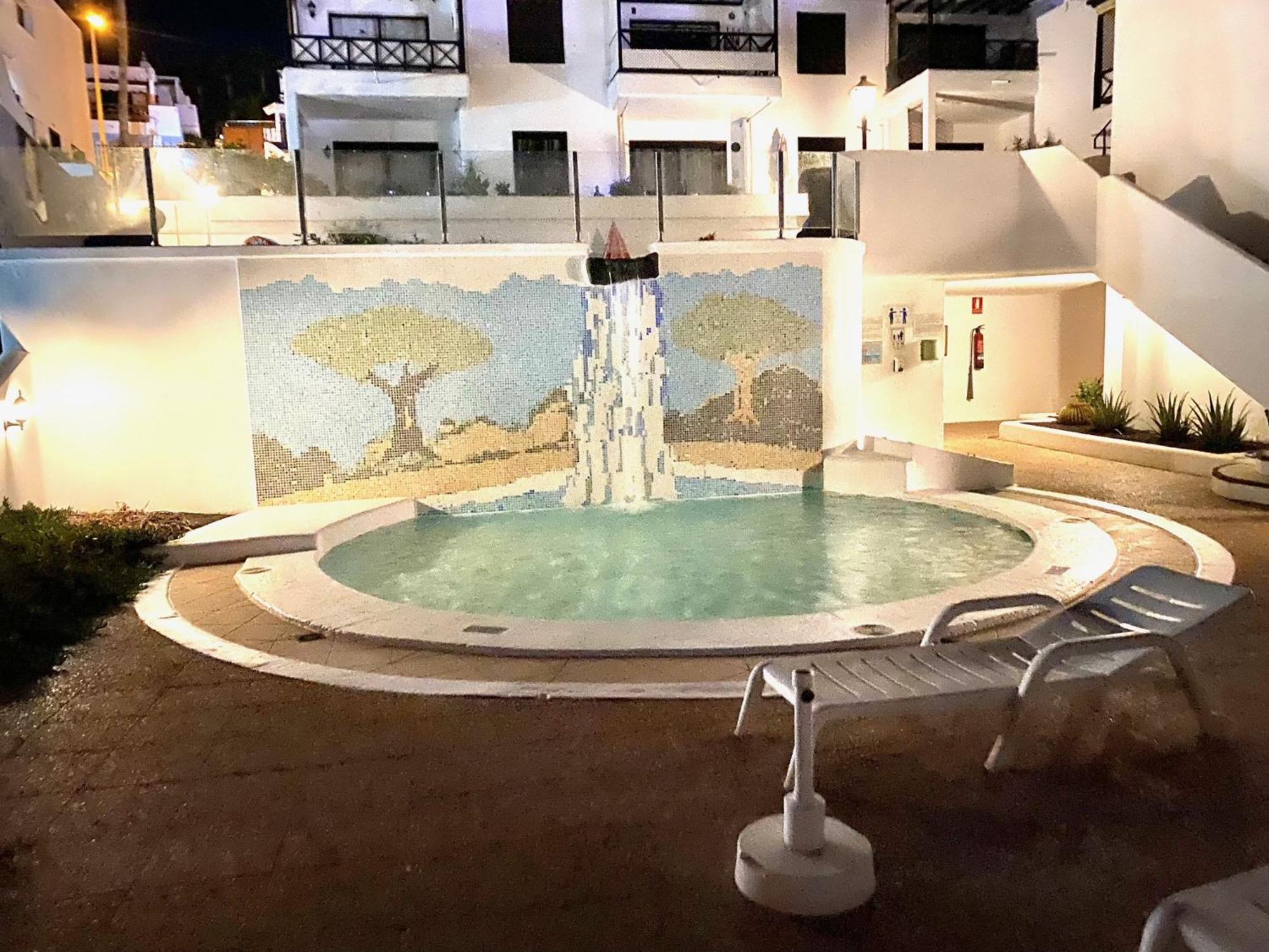 Apartamentos Los Dragos プエルト・デル・カルメン エクステリア 写真