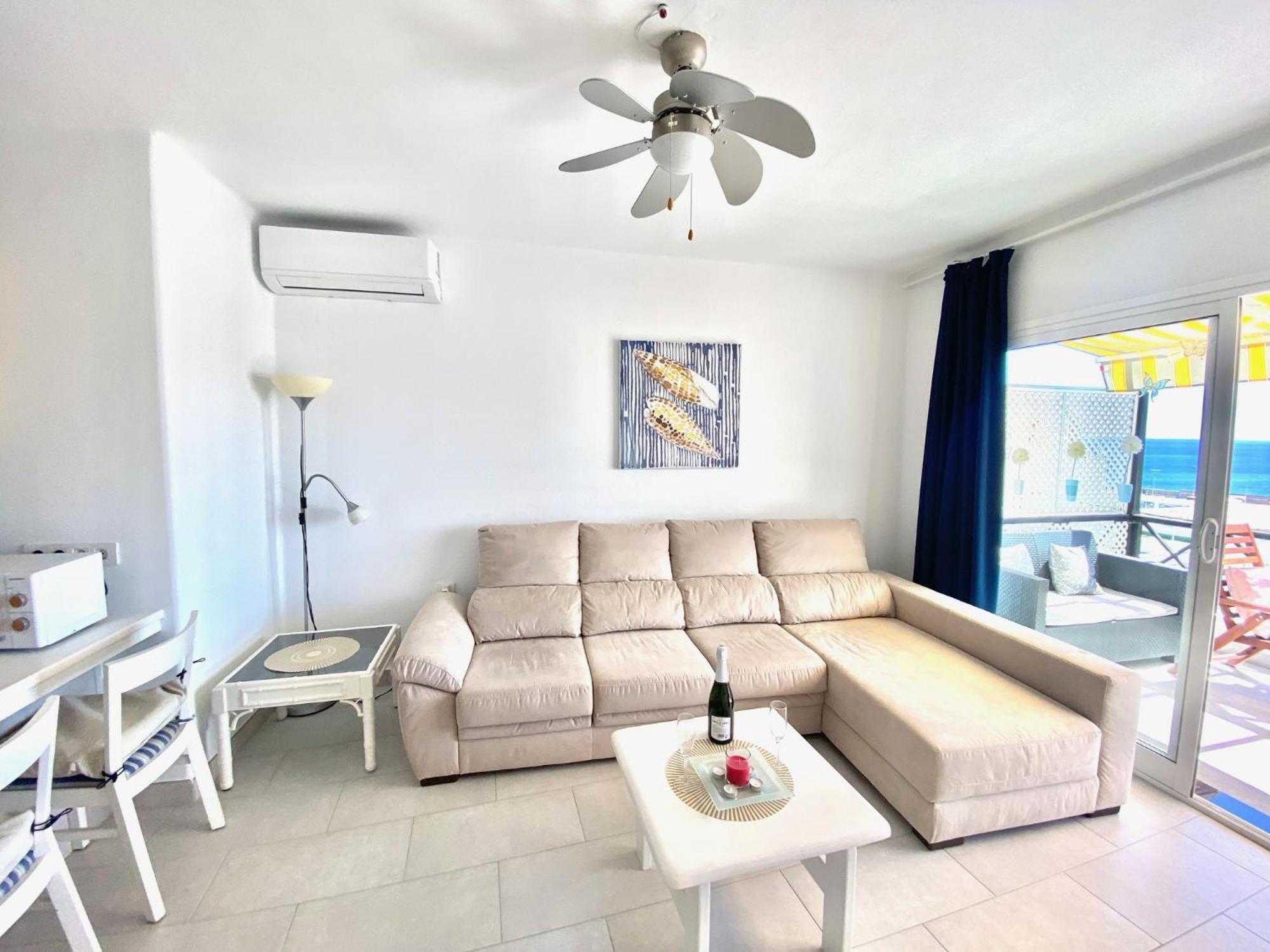 Apartamentos Los Dragos プエルト・デル・カルメン エクステリア 写真